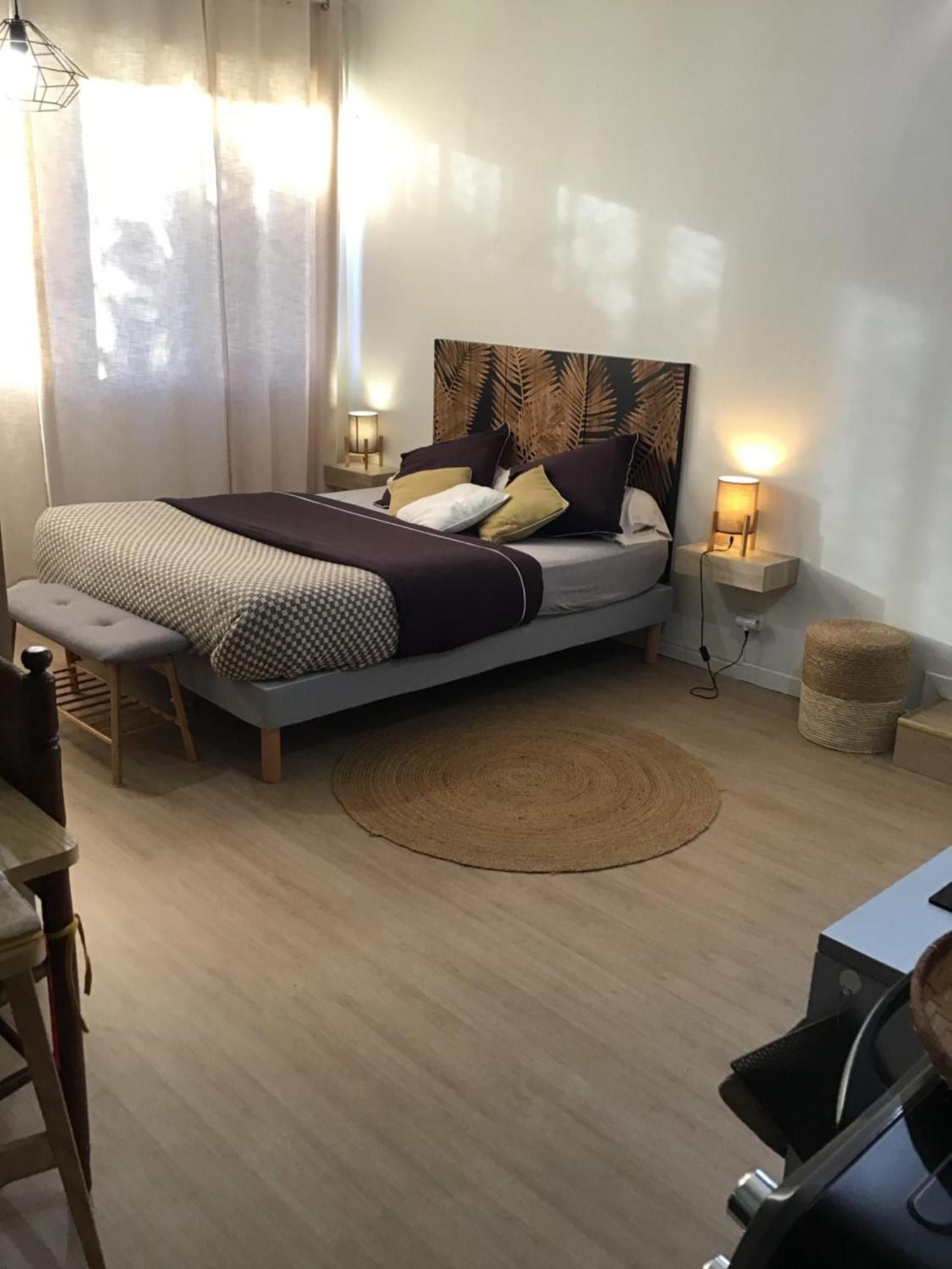 Studio Cosy Avec Piscine Dans Une Villa Saint-Denis Extérieur photo